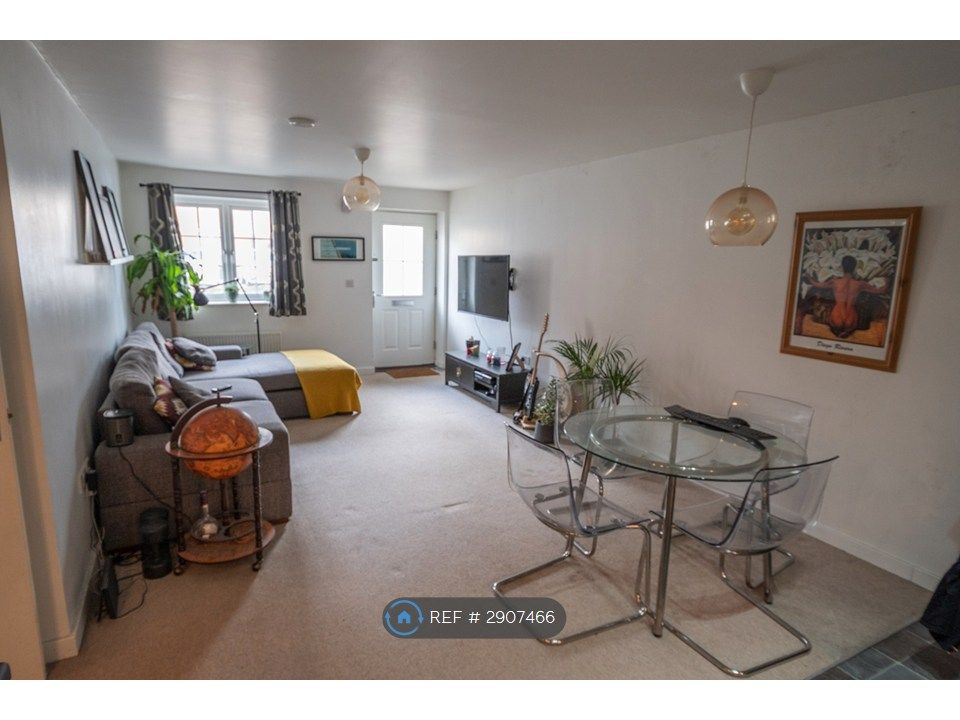 Property photo 1 of 11 Open Plan Living Area