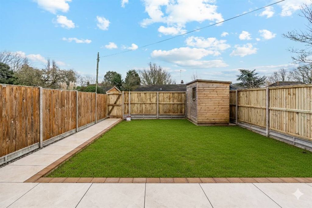 Property photo 3 of 26