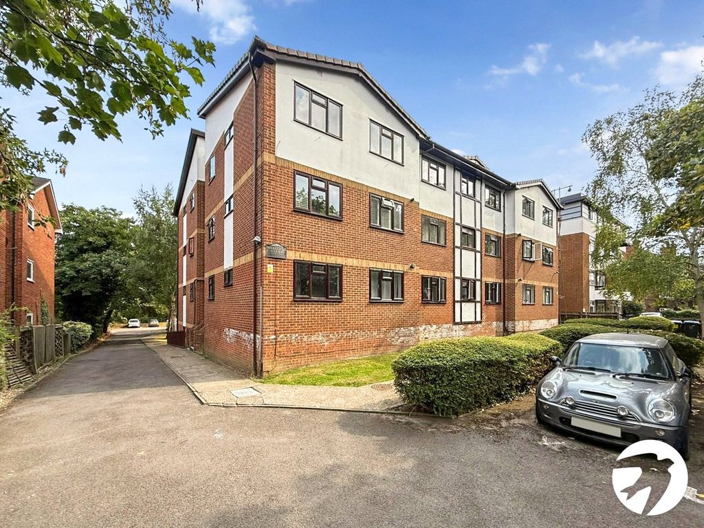 Property photo 1 of 11 External