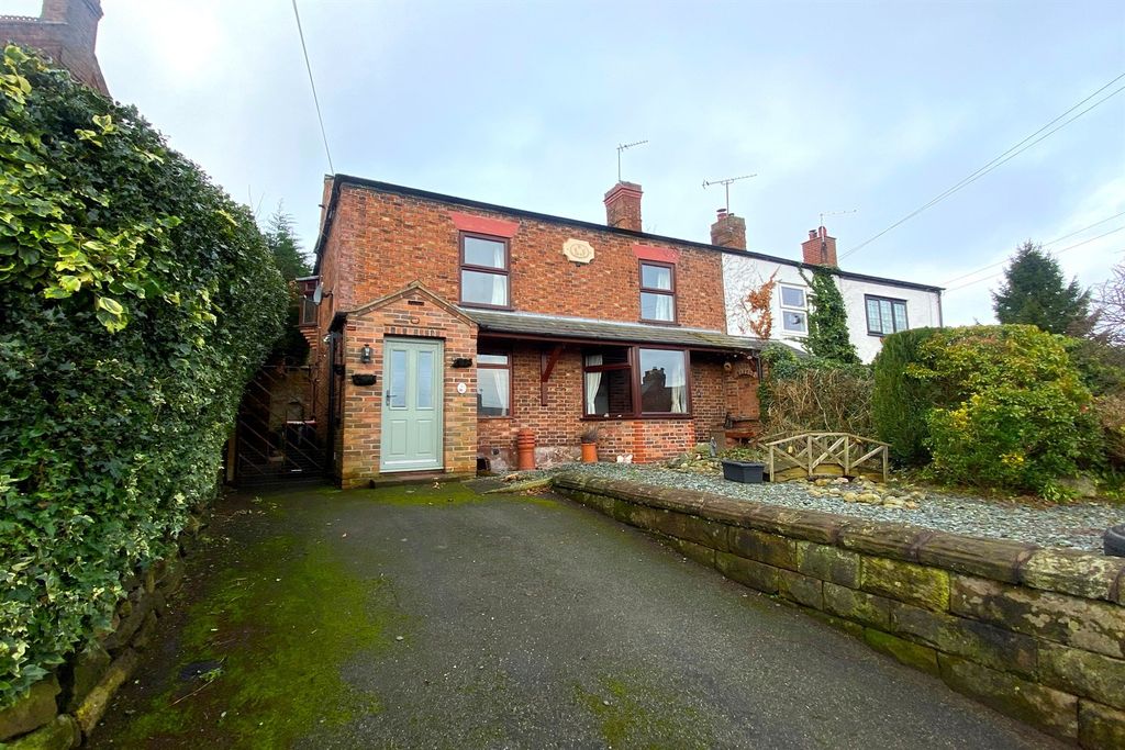 Property photo 1 of 17 (Main)