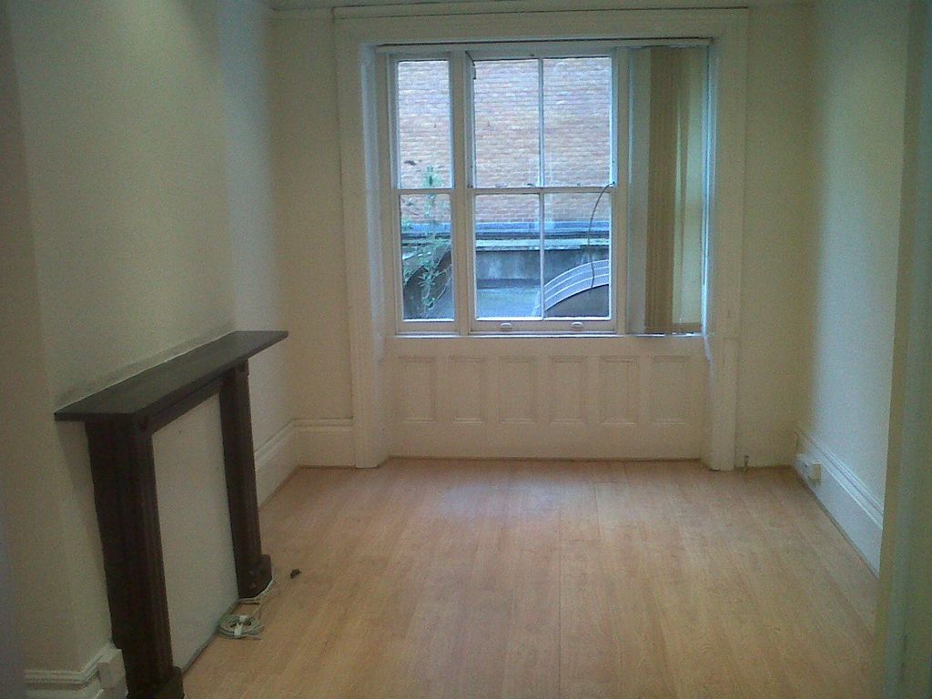 Property photo 3 of 3