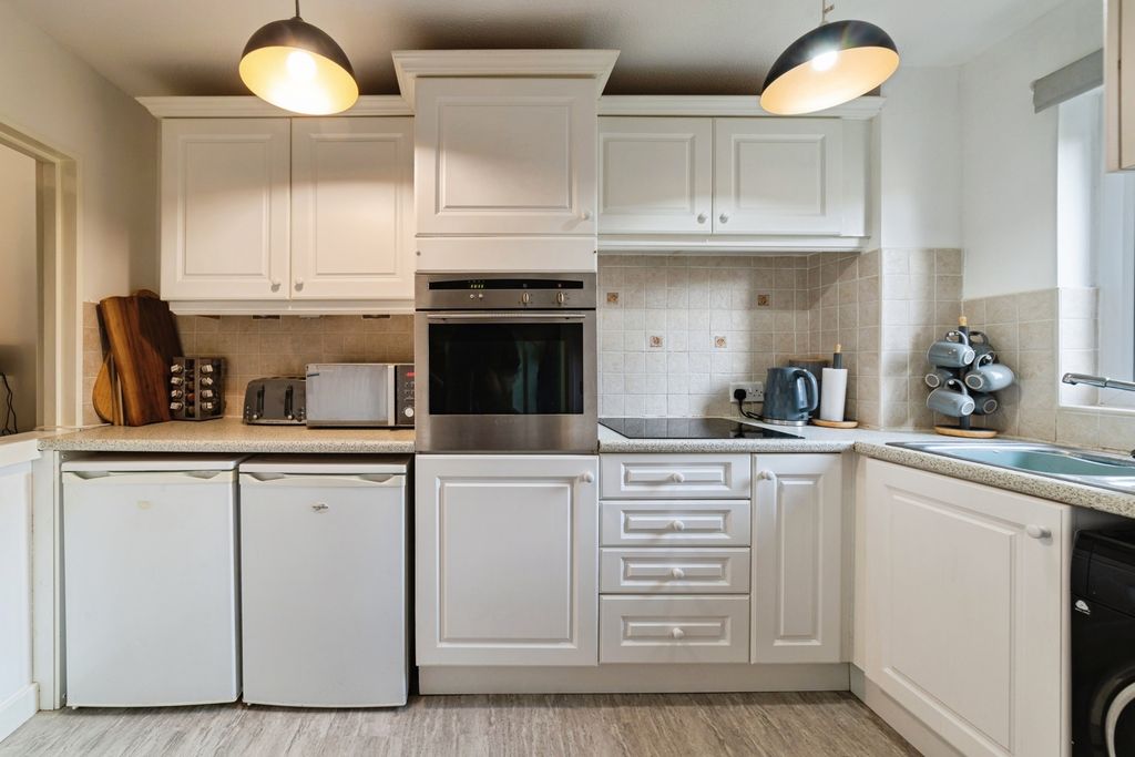 Property photo 2 of 15 Pbox-Img.Jpg