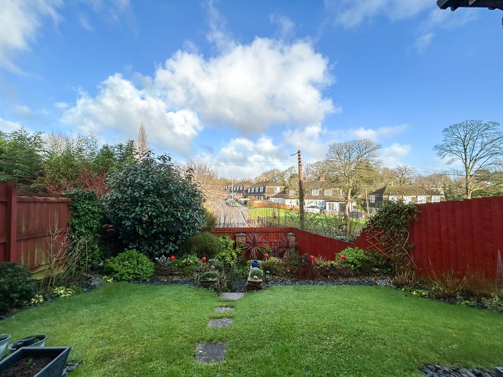 Property photo 2 of 13 Img_5997