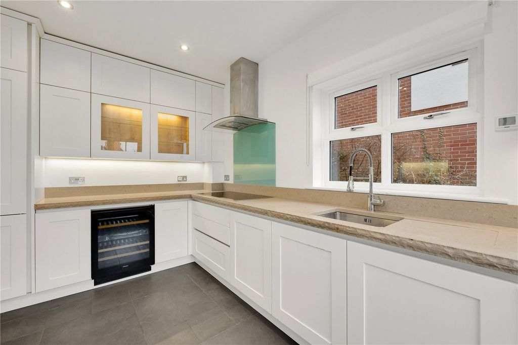 Property photo 2 of 12 Kitchen