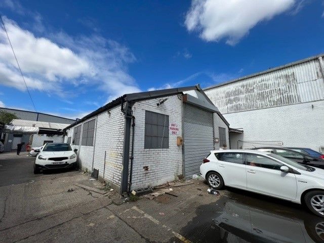 Property photo 3 of 4
