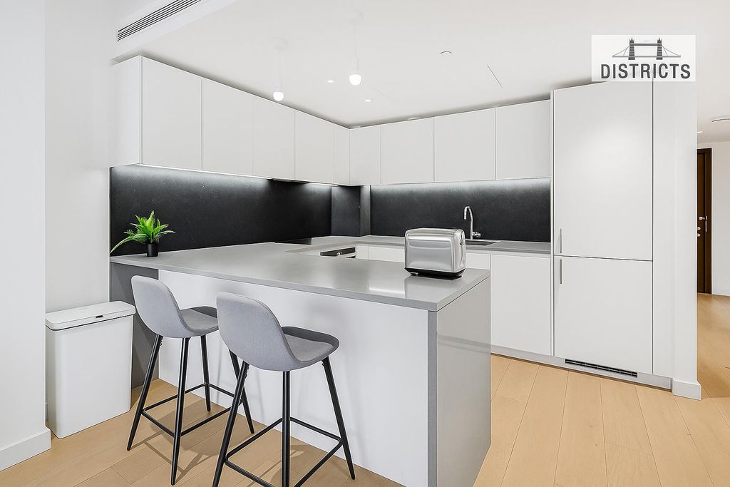 Property photo 2 of 11 Dressed (2).Png