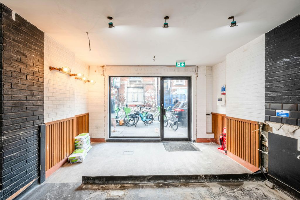 Property photo 2 of 8 Brick Ln 66 - Low Res 5.Jpg