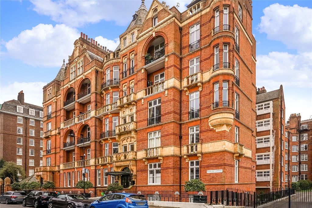 Property photo 2 of 18 Picture No. 05