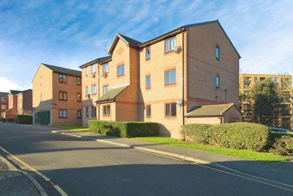 Property photo 2 of 10
