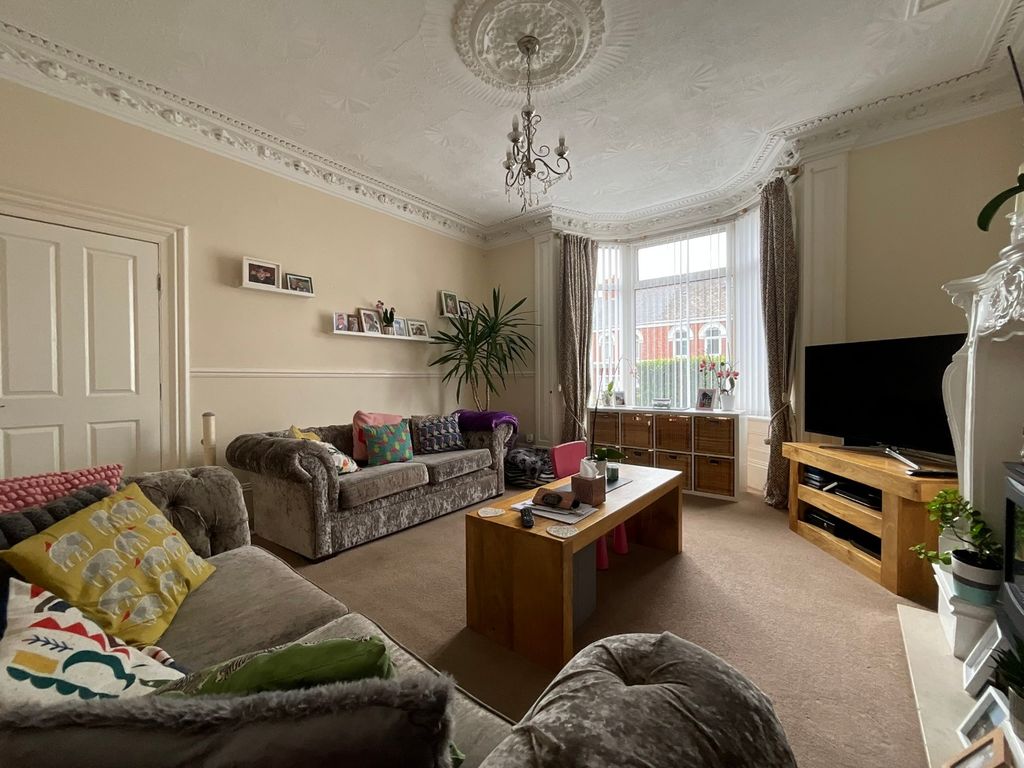 Property photo 1 of 19 4366712