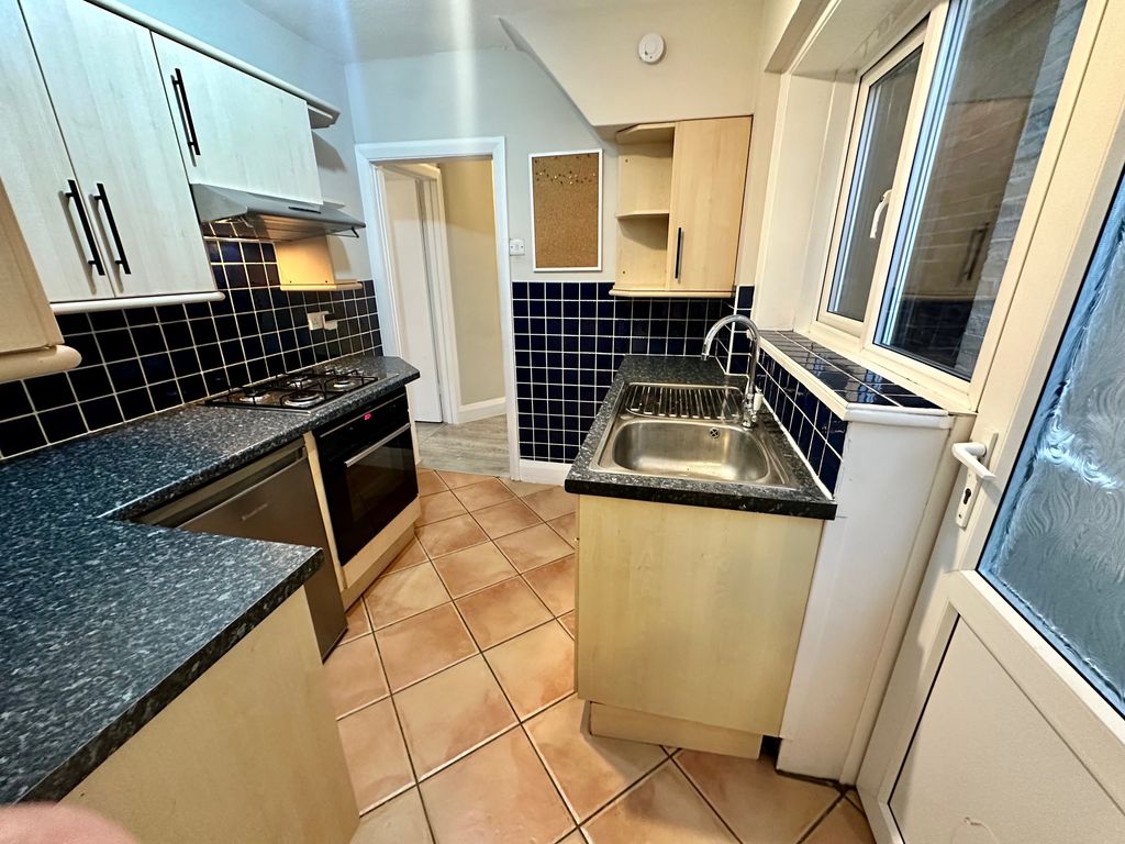 Property photo 3 of 19 Image