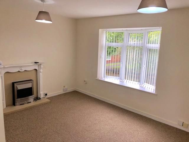 Property photo 2 of 7 Lounge