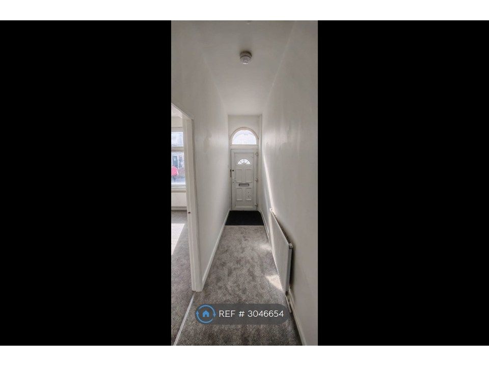 Property photo 1 of 31
