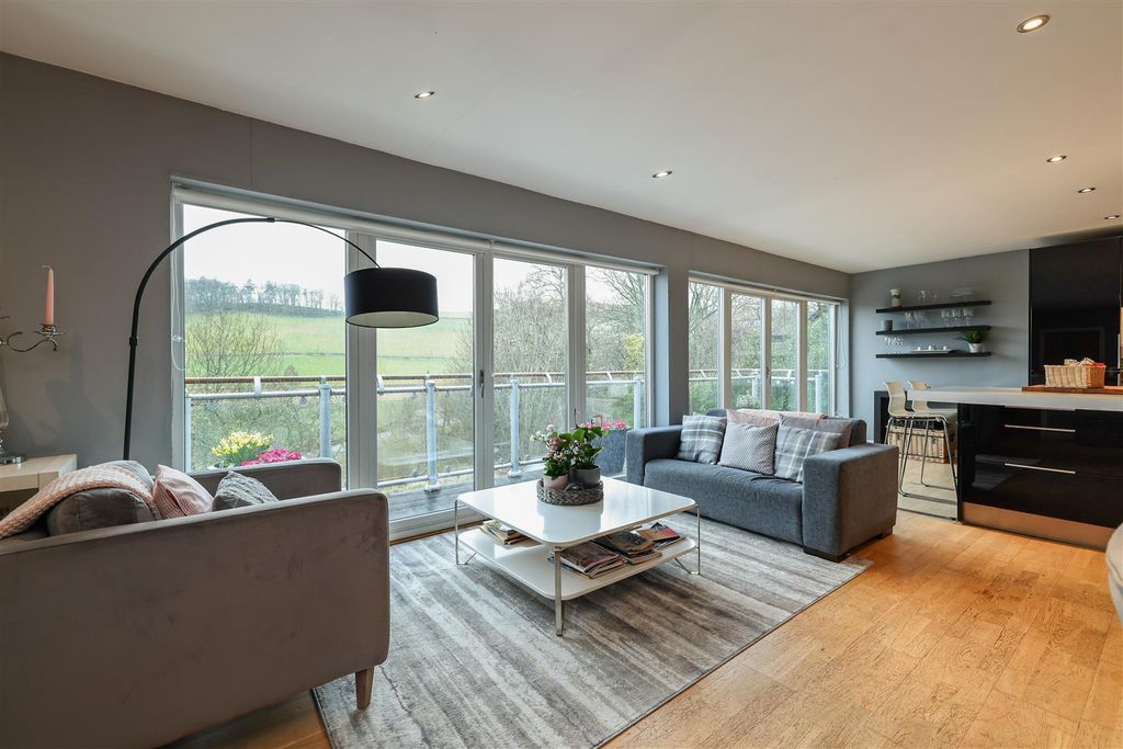 Property photo 3 of 64 57 Galashiels Road Stow 06.Jpg
