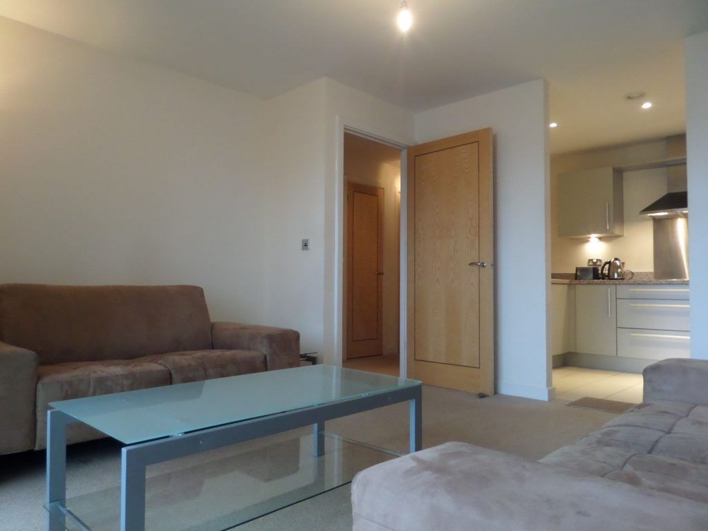 Property photo 3 of 6