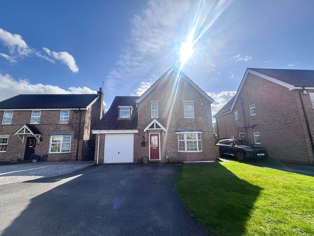 Property photo 1 of 12 Bedroom 1