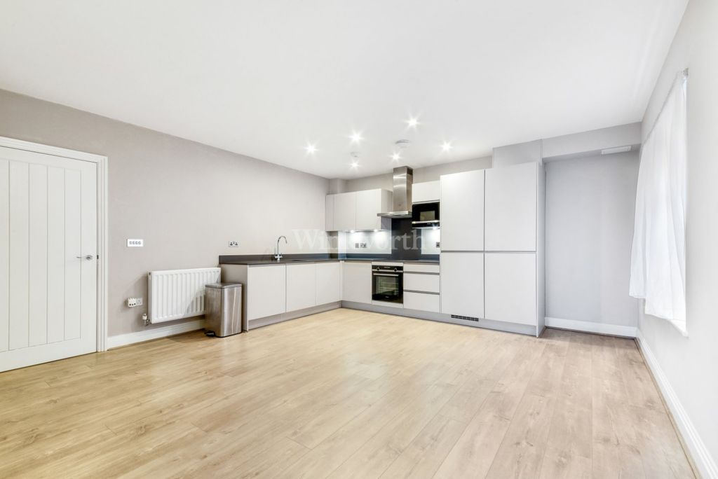 Property photo 2 of 13 Picture No. 12