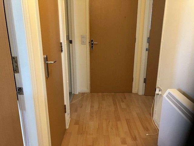 Property photo 2 of 12 Hall