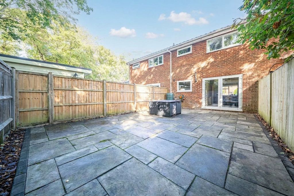 Property photo 3 of 13