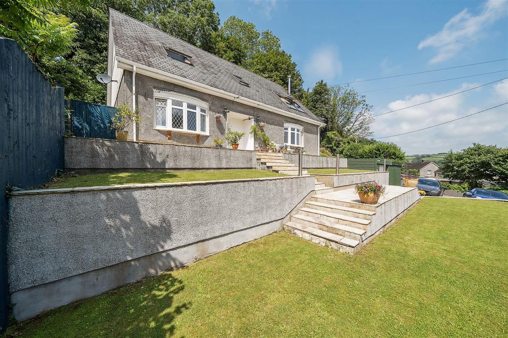 Additional image 25 of 4 bed detached house for saleYr Allt, Llangennech, Llanelli SA14