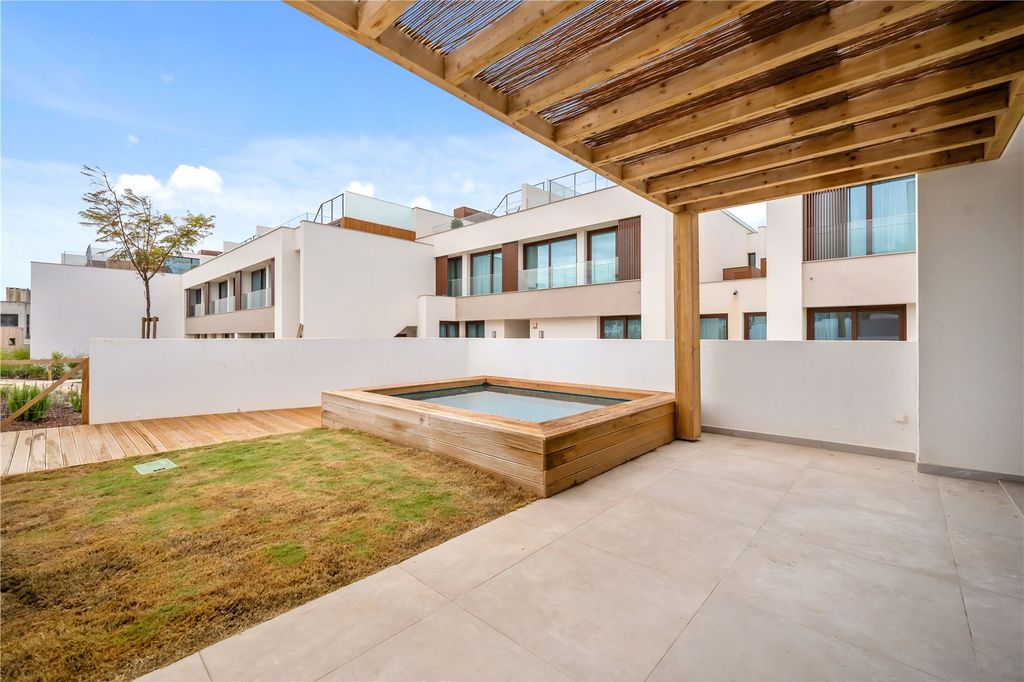 Property photo 2 of 15 Picture No. 83