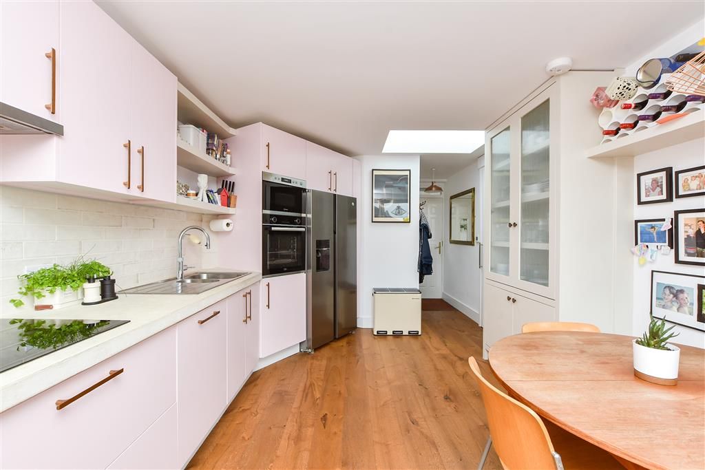Property photo 1 of 14 Kitchen