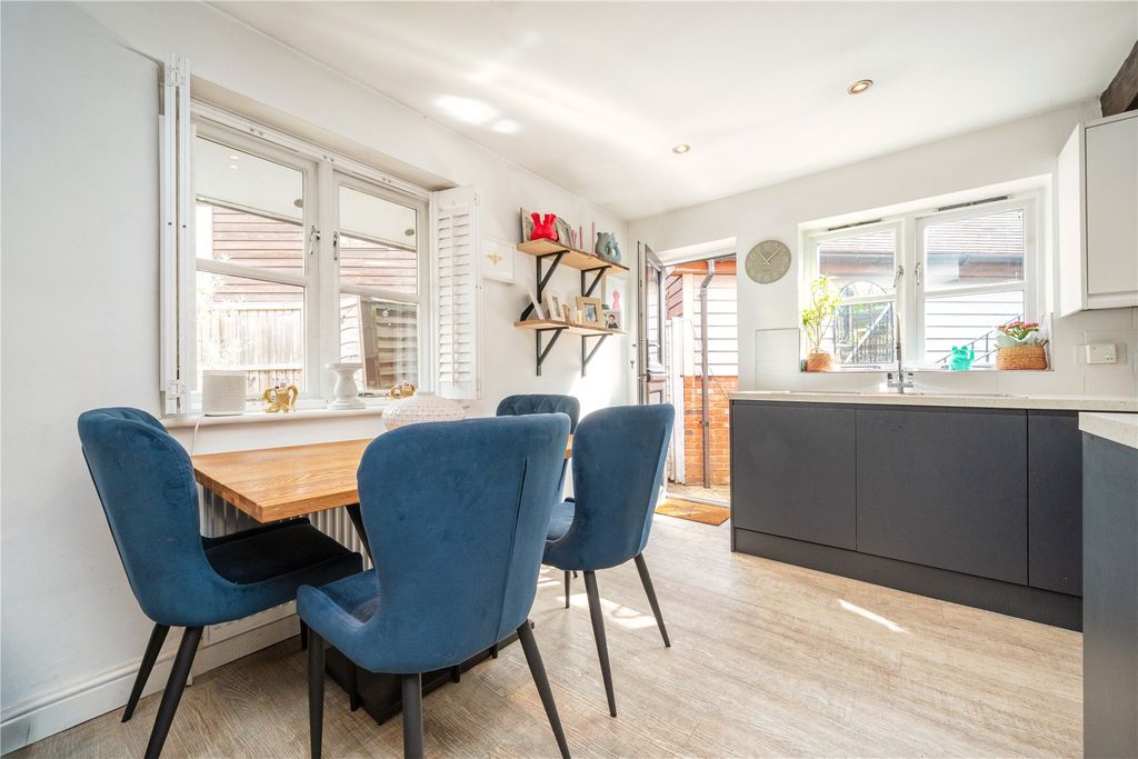 Property photo 3 of 24 Picture No. 07