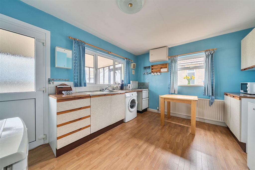 Property photo 2 of 13 Kitchen