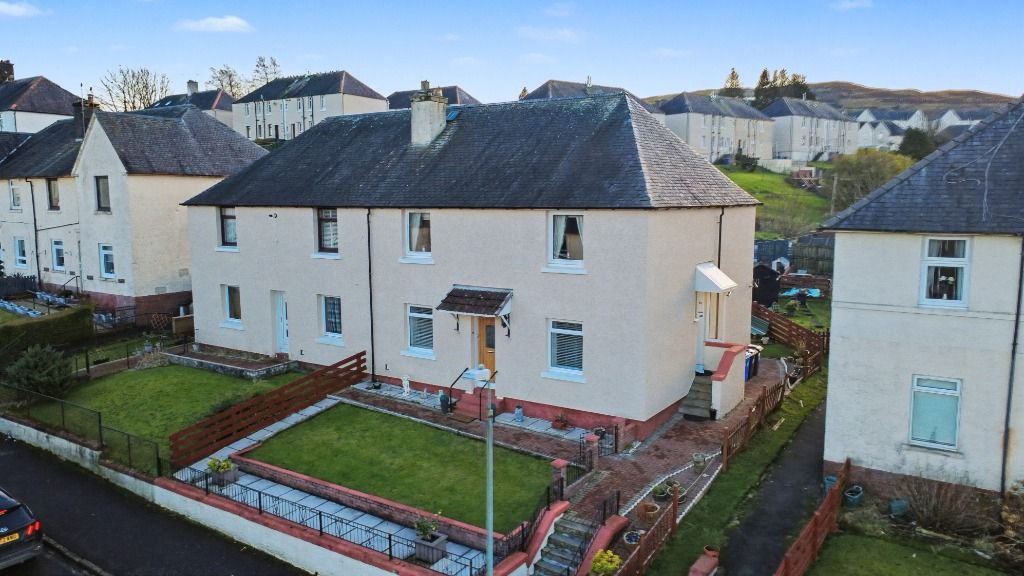 Property photo 2 of 21