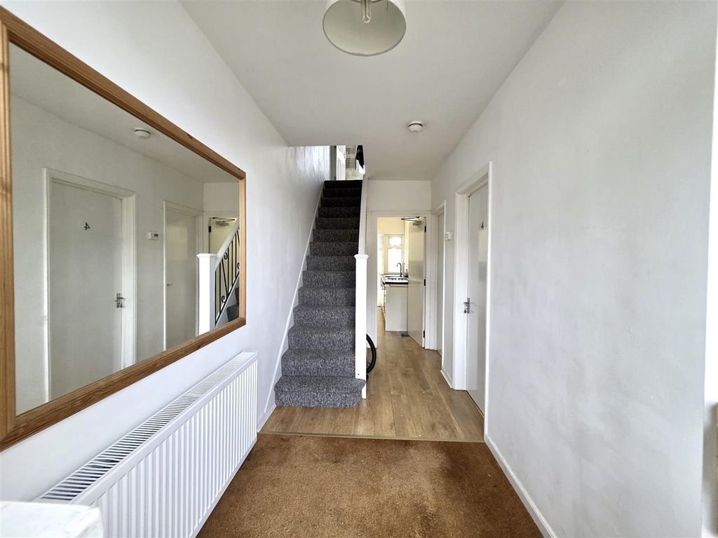 Property photo 2 of 13 Hallway.Jpg