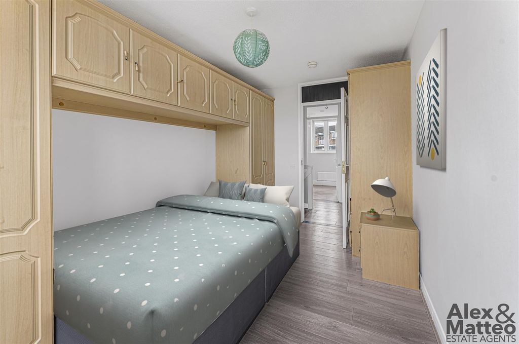 Property photo 2 of 14 22.Jpeg