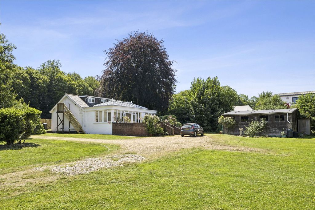 Property photo 1 of 11 Calex