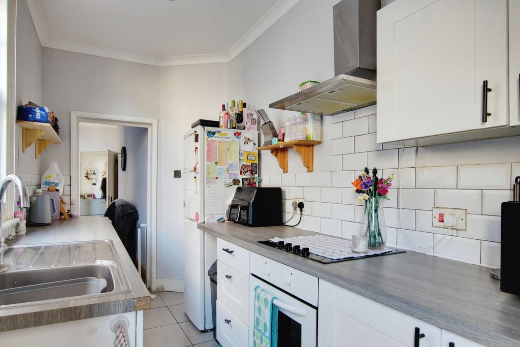 Property photo 3 of 13 Photography