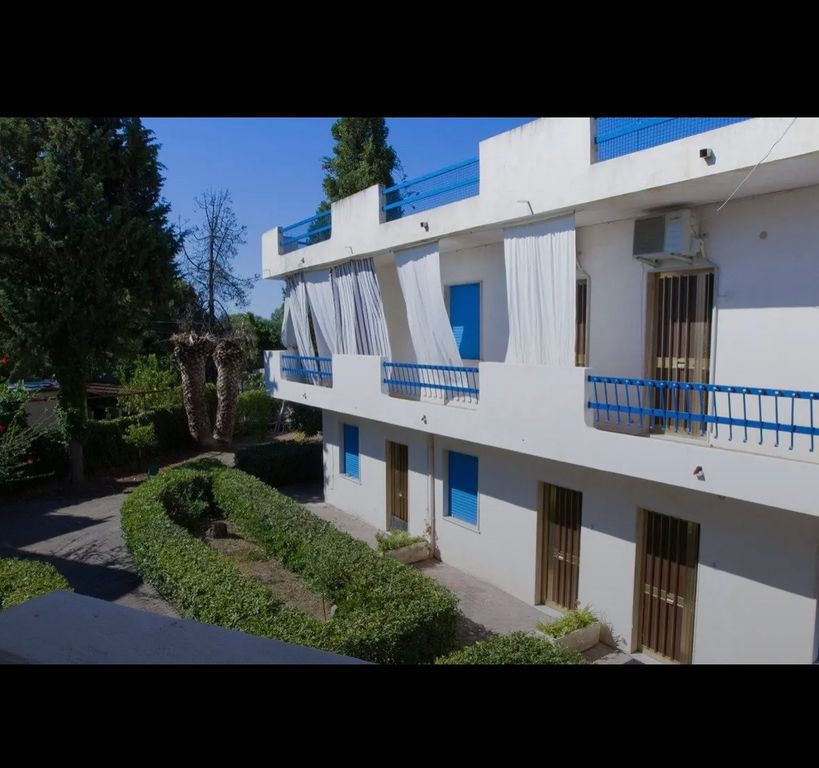 Property photo 3 of 14