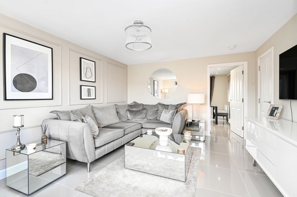 Property photo 3 of 18 Property Image 3