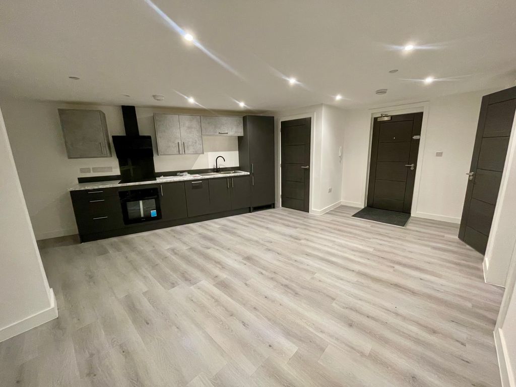 Property photo 3 of 6 Living Room