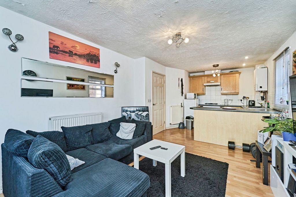 Property photo 2 of 14 Photo