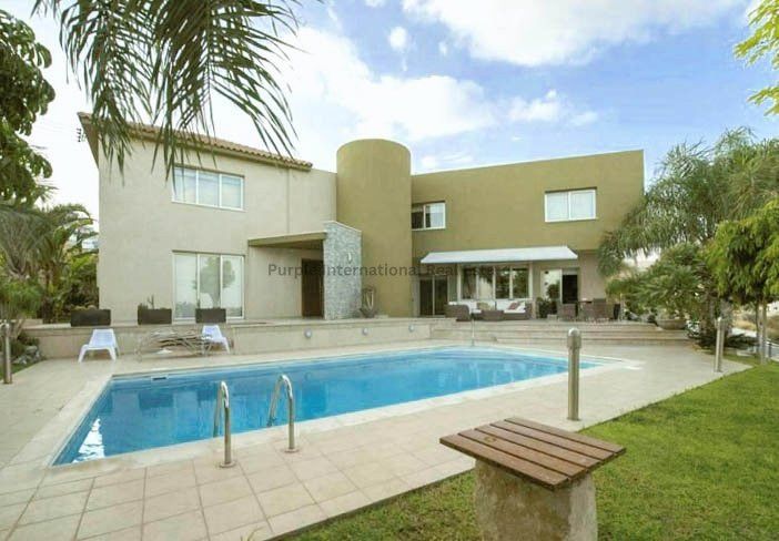 Property photo 1 of 26