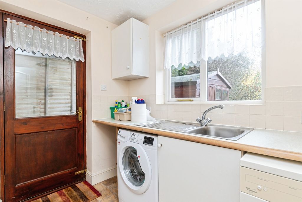 Property photo 3 of 12