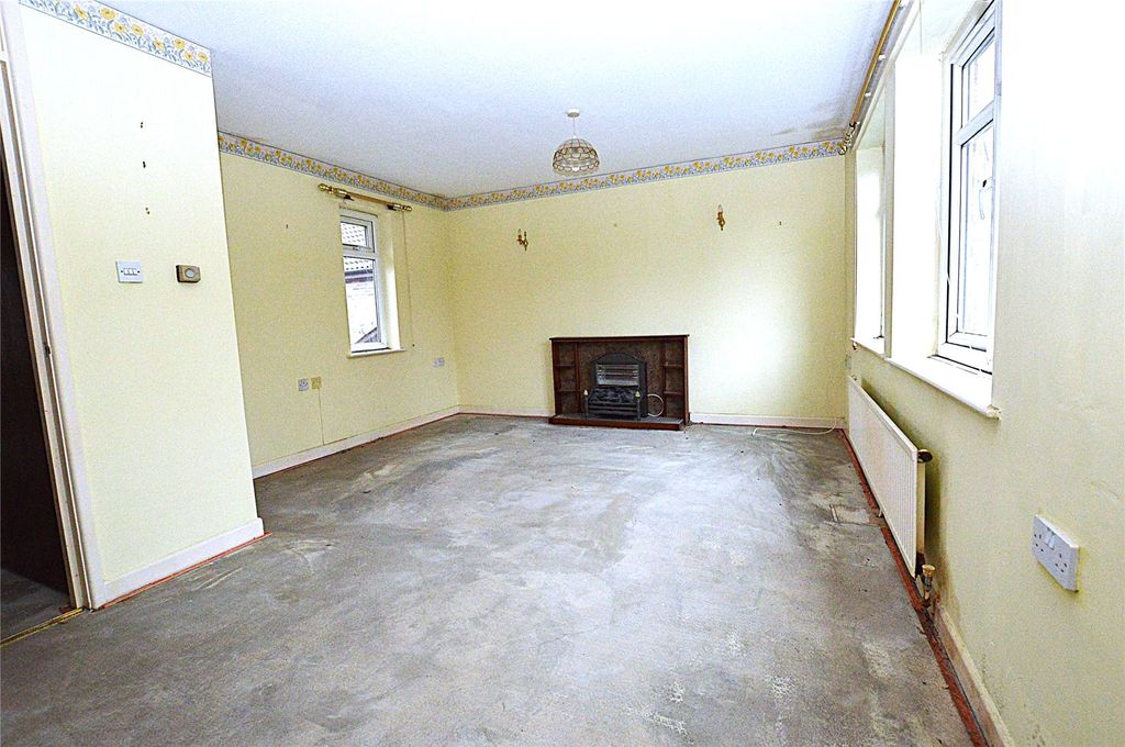 Property photo 2 of 9 Picture No. 01