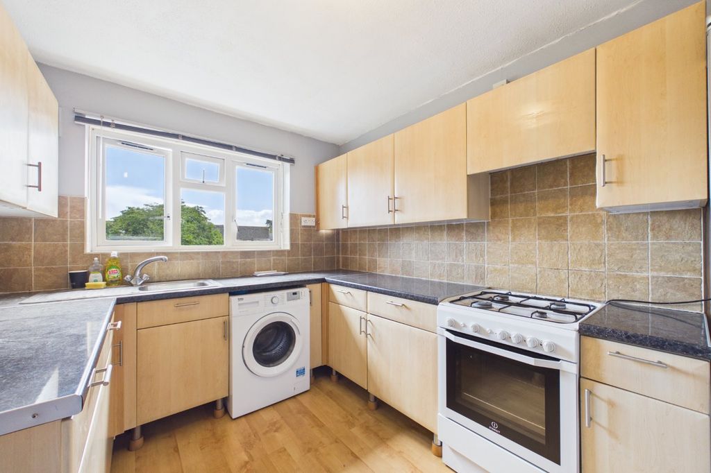 Property photo 1 of 6 Picture No. 04