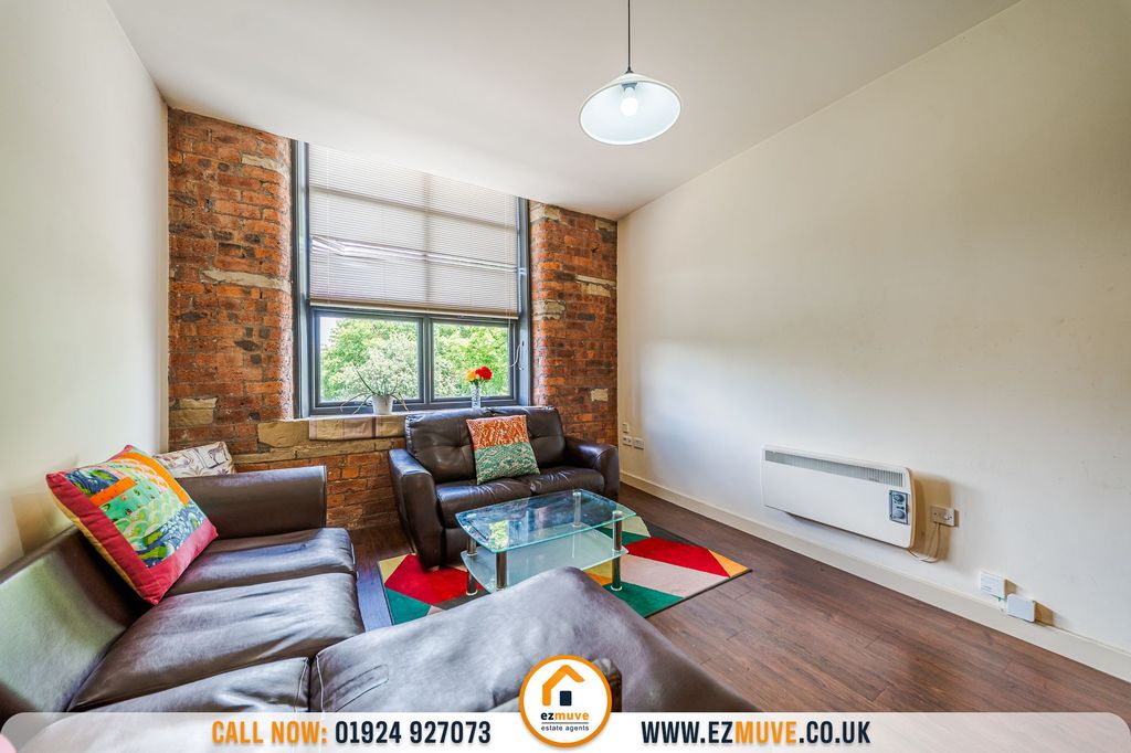 Property photo 3 of 19