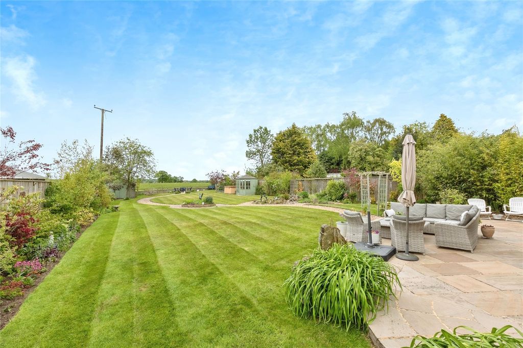Property photo 3 of 41 Picture No. 22