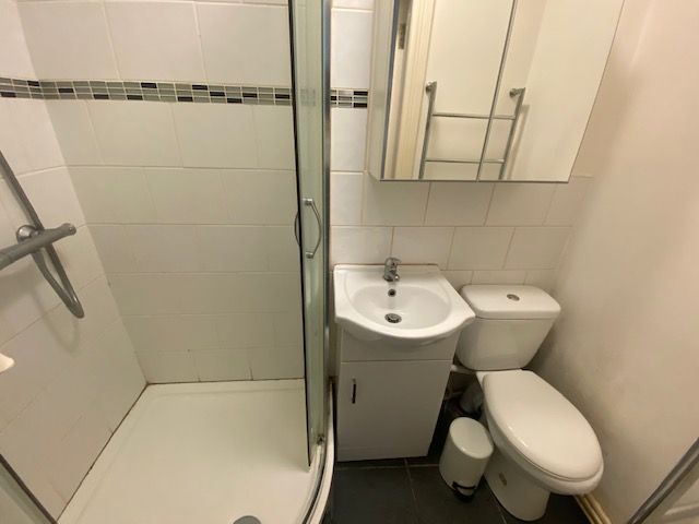 Property photo 3 of 3