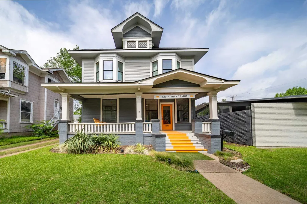 Property photo 1 of 20