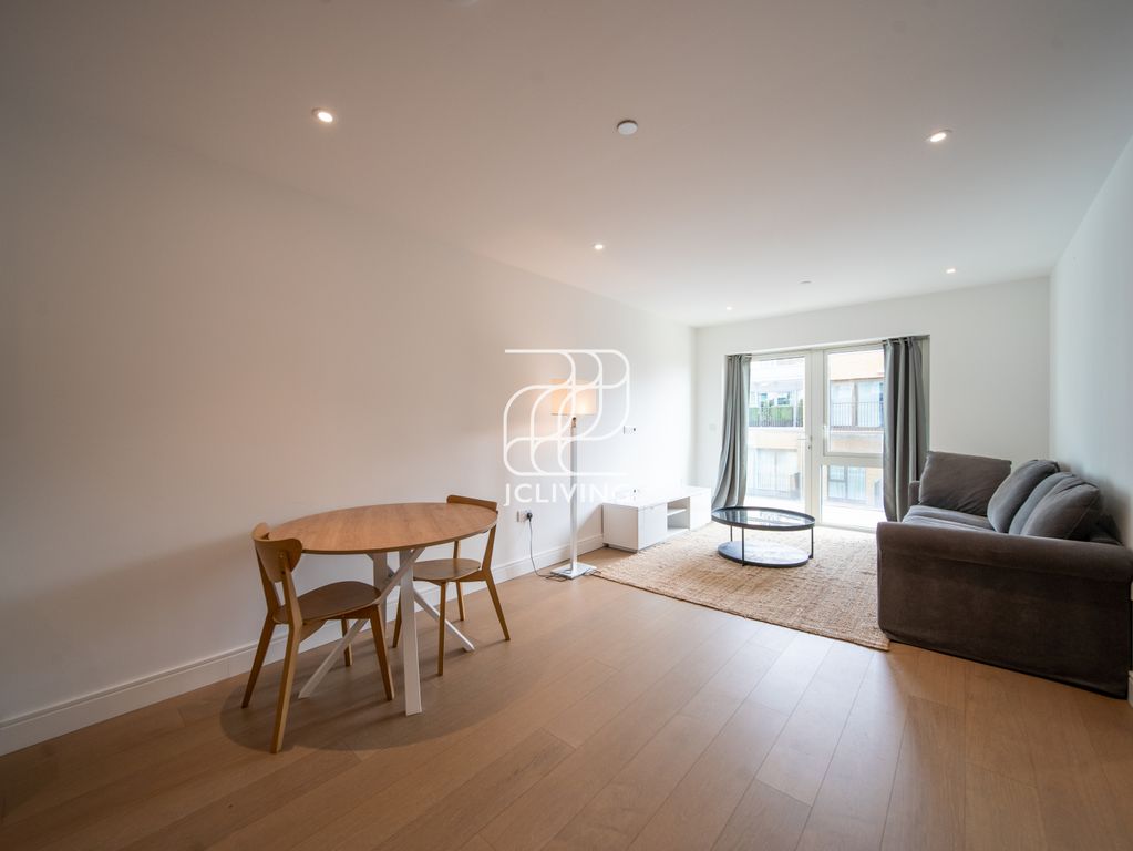 Property photo 3 of 16 Gallery