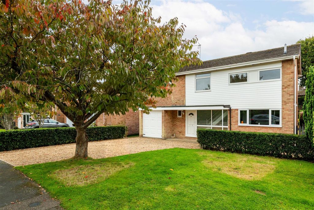 Property photo 1 of 21