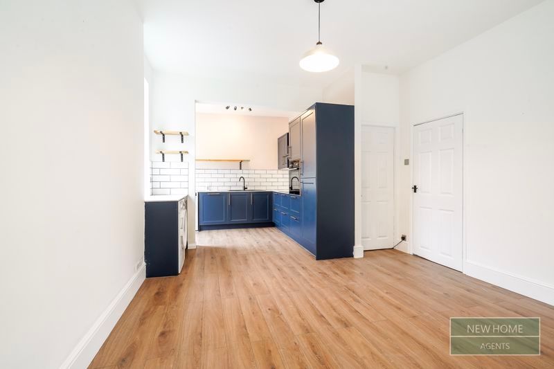 Property photo 2 of 29 Photo 17