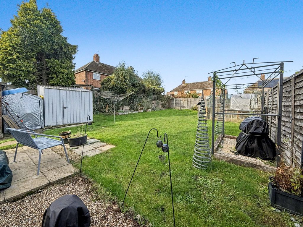 Property photo 3 of 24