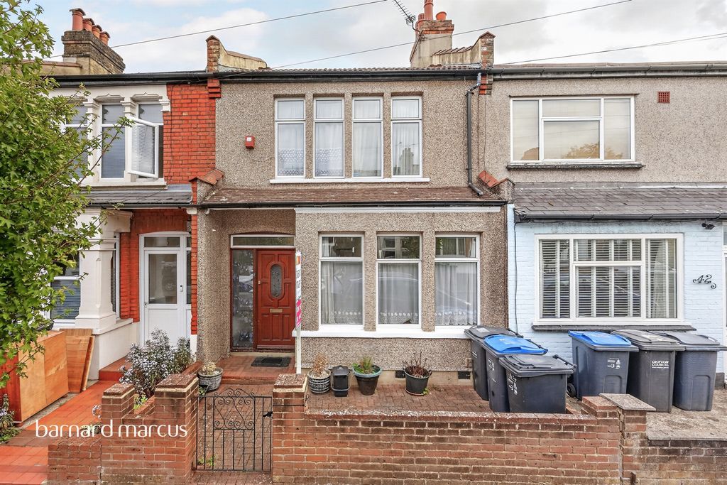 Property photo 1 of 24